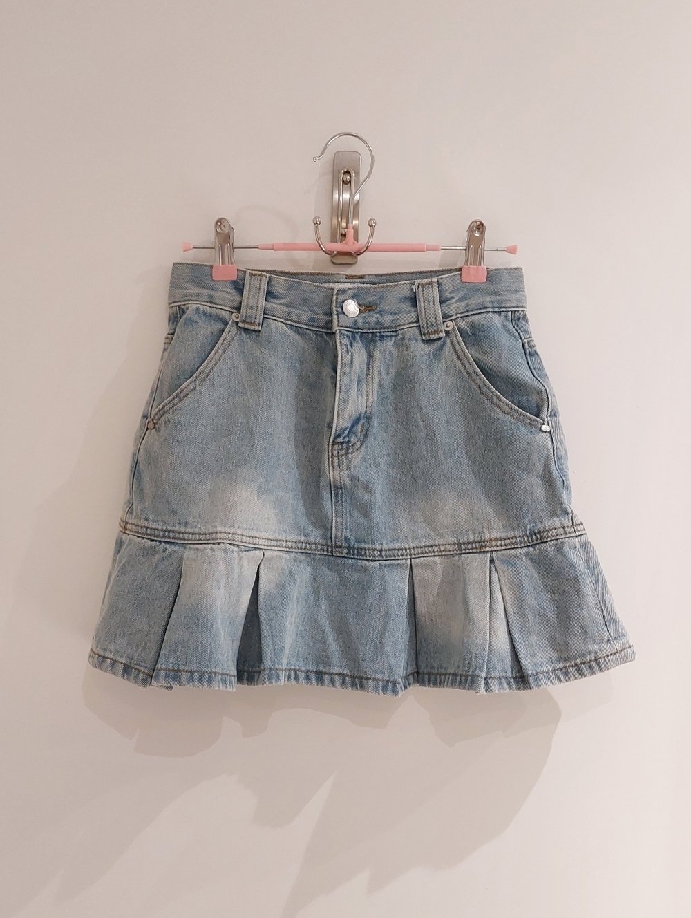 Kirsh | Pleated Denim Skirt